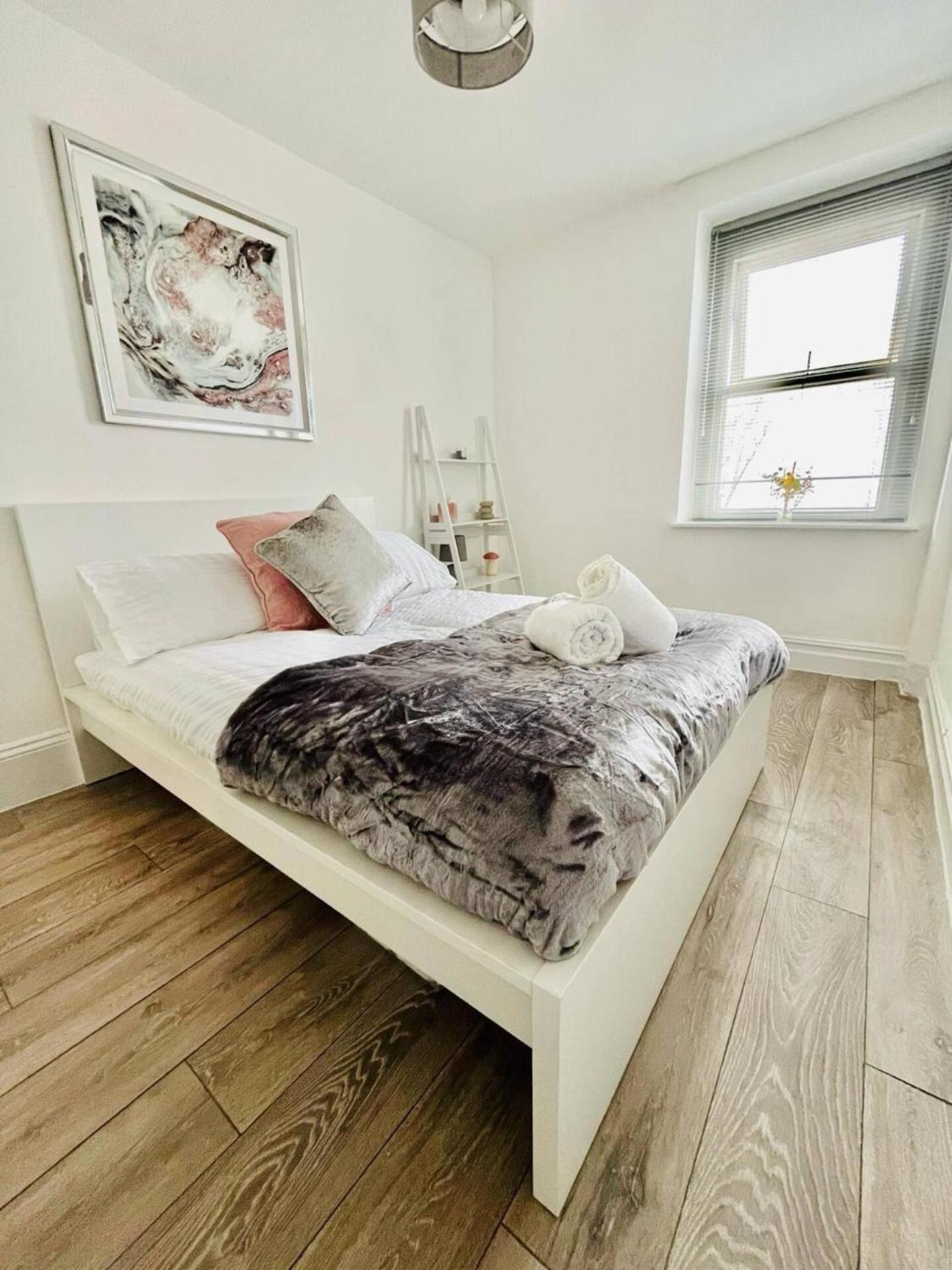 Hamilton House Apartment พอร์ตสมัธ ภายนอก รูปภาพ