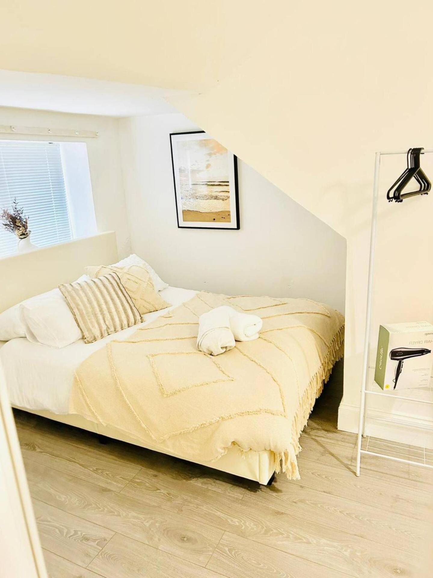Hamilton House Apartment พอร์ตสมัธ ภายนอก รูปภาพ