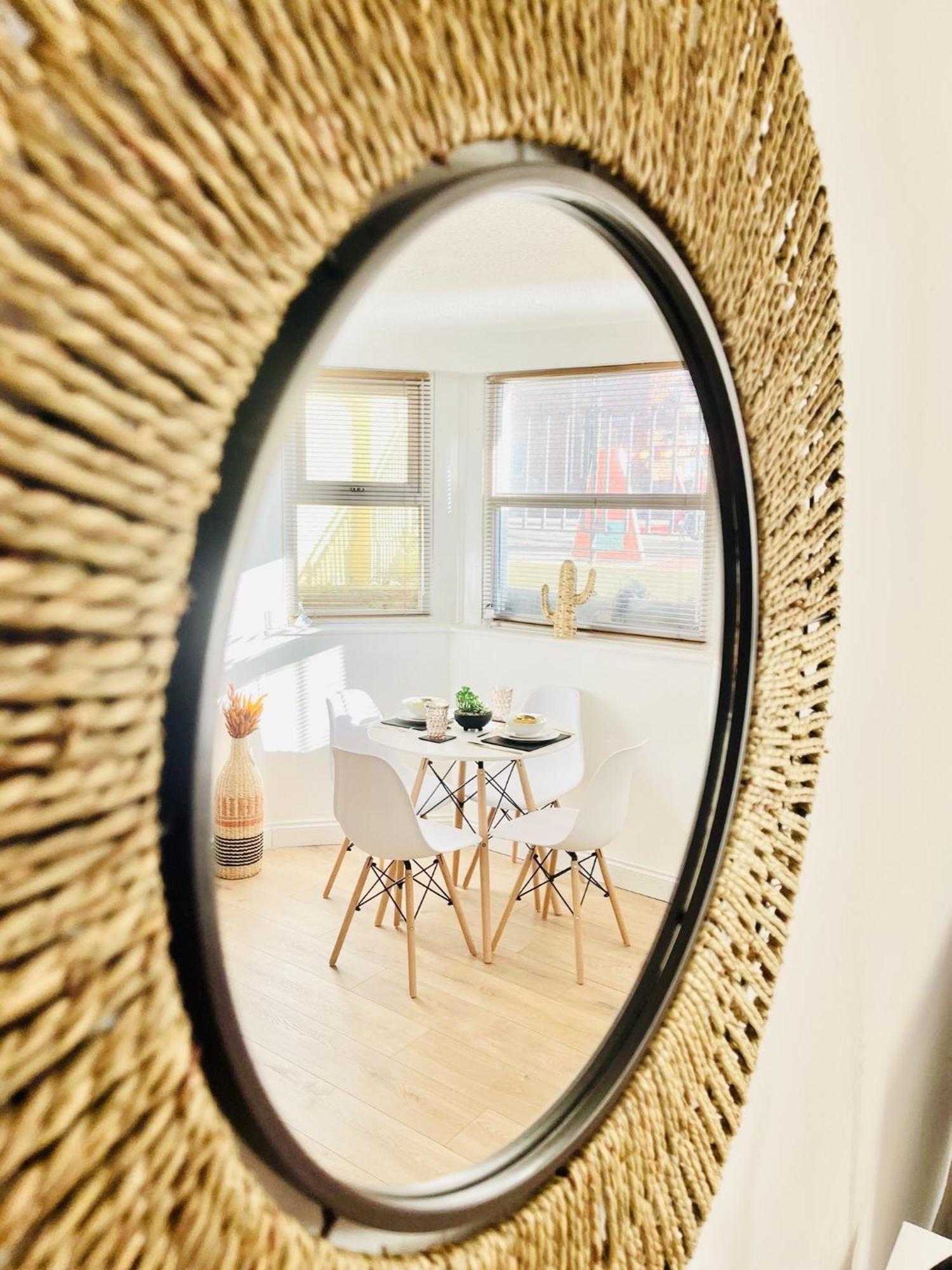 Hamilton House Apartment พอร์ตสมัธ ภายนอก รูปภาพ