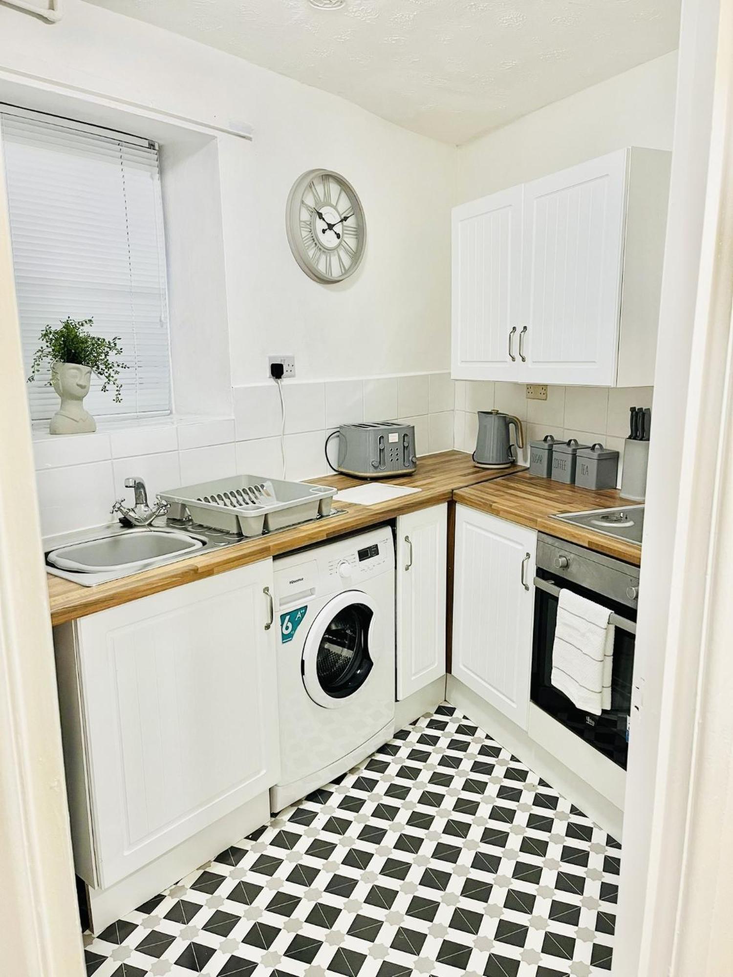 Hamilton House Apartment พอร์ตสมัธ ภายนอก รูปภาพ