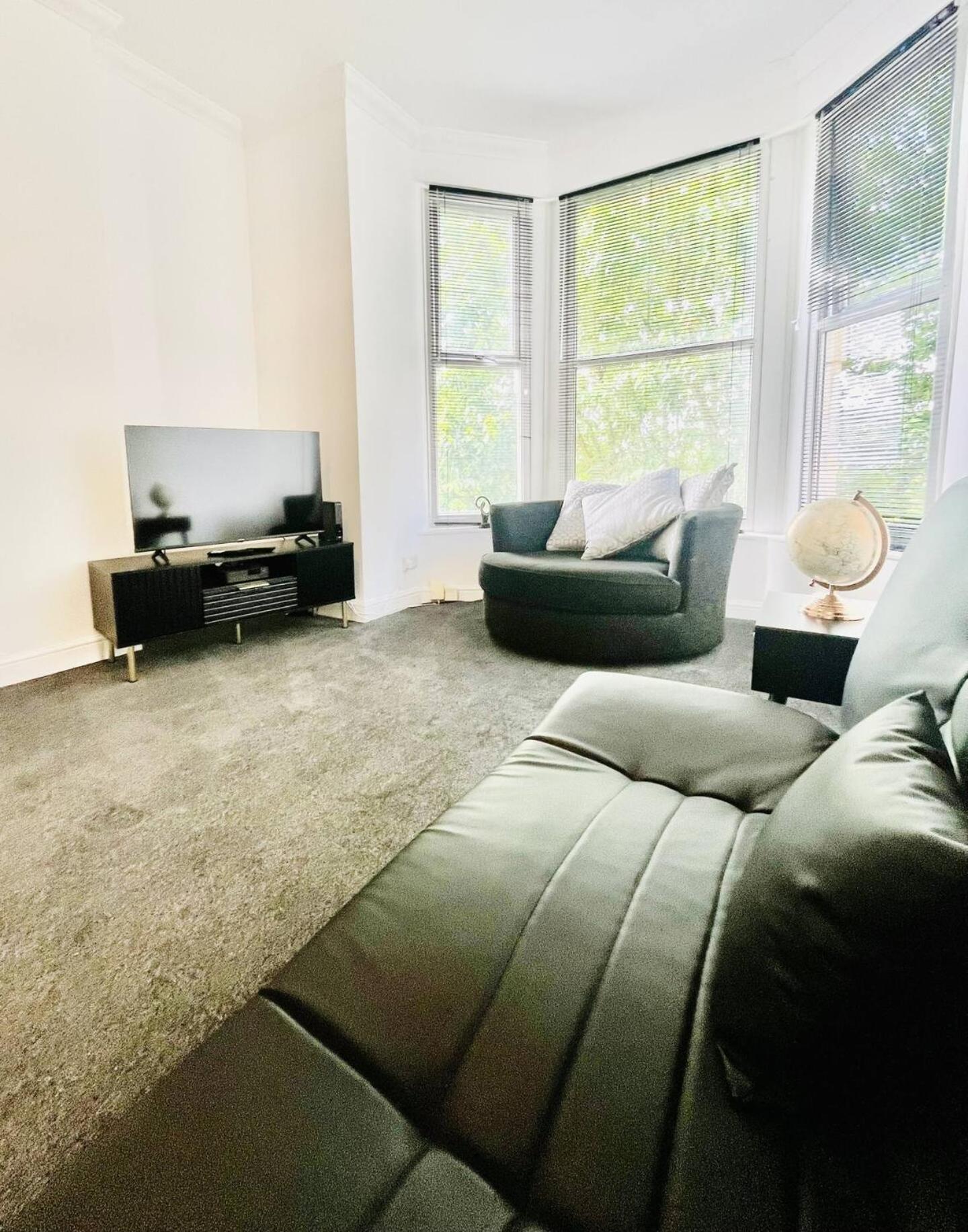 Hamilton House Apartment พอร์ตสมัธ ภายนอก รูปภาพ